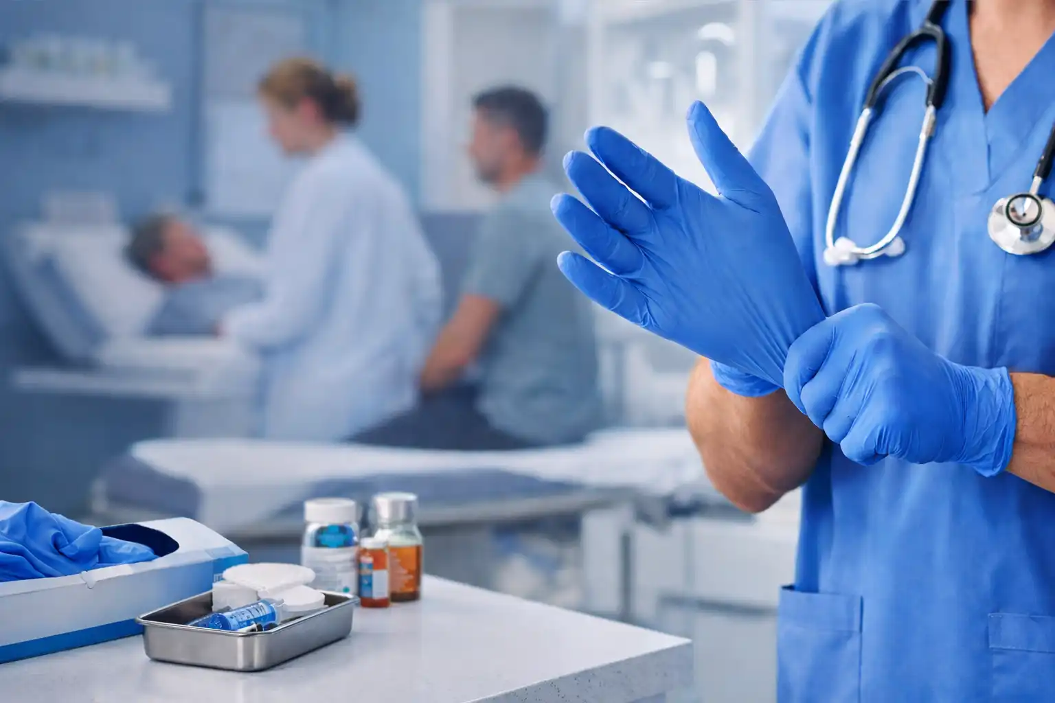 exam gloves for urgent carecenters - USAMED Medical Distributors